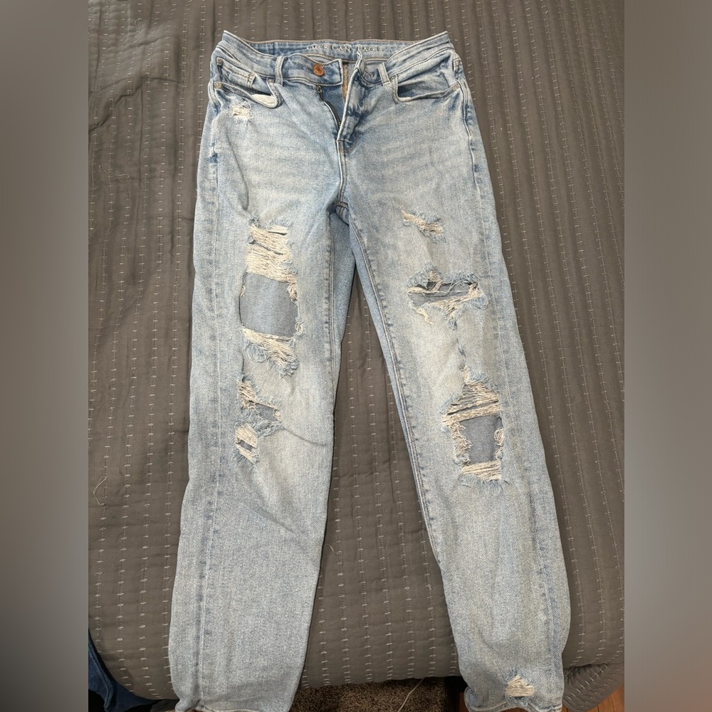 American Eagle boyfriend jeans. Size 0